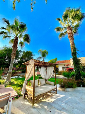 Villa blanche piscine chauffée